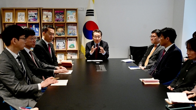 유정복, 유럽 한복판서 ‘글로벌 도약’ 불지피다