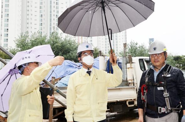 윤건영 충청북도교육감, 제11호 태풍‘ 힌남노 ’대비 신설학교 공사현장 안전점검