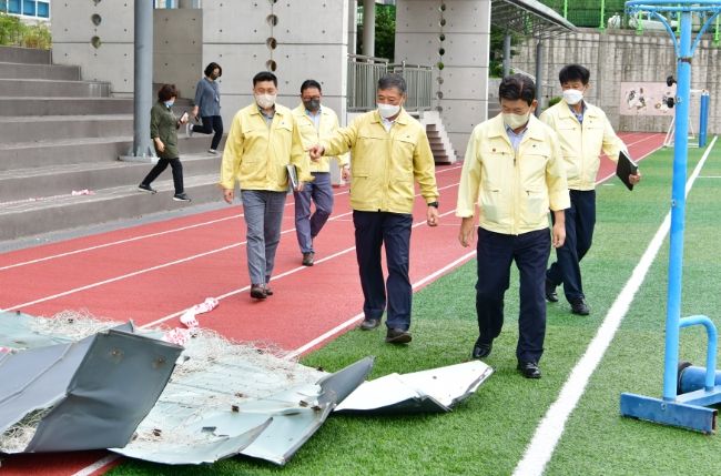 김광수 제주도교육감, 노형중 등 태풍 피해 현장 점검