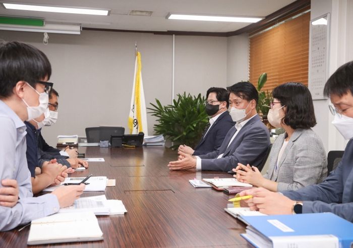 서구, “검단택지개발지구에 물류창고 철회하고 편의시설 검토해달라”
