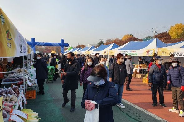 의성군, 우수 농·특산품 대구시 직거래장터 개최