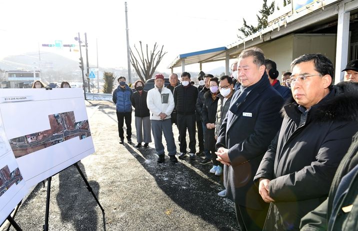 김경일 파주시장, 국지78호선 분수1리 교차로개선 개설 현장 방문