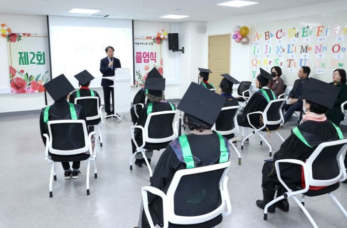 높빛희망학교 제2회 초등과정 졸업식