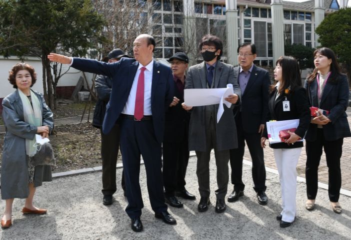 박형덕 동두천시장, 민선8기 공약사항 '노인회관 건립' 부지 방문