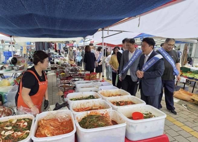 가평군, 추석 물가 점검하며 민생경제 살펴