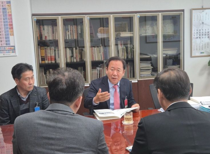 봉화군수 국회 예결위 방문